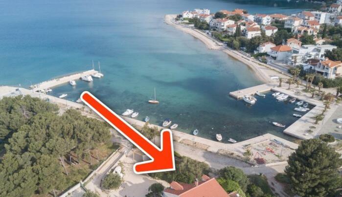 Relaxing Whole Top Floor Apartment By The Sea Жаборич Екстериор снимка